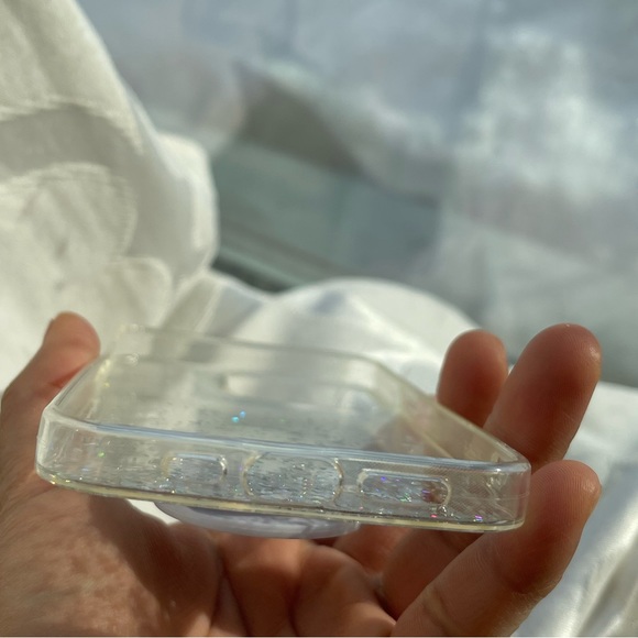 NWOT iPhone 13 / 13 Pro 3D Cute Bling Glitter soft Case w/ Stand Holder Socket - Picture 9 of 10